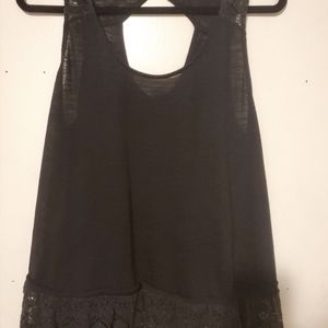 Sz Large Kori brand ruffle tank